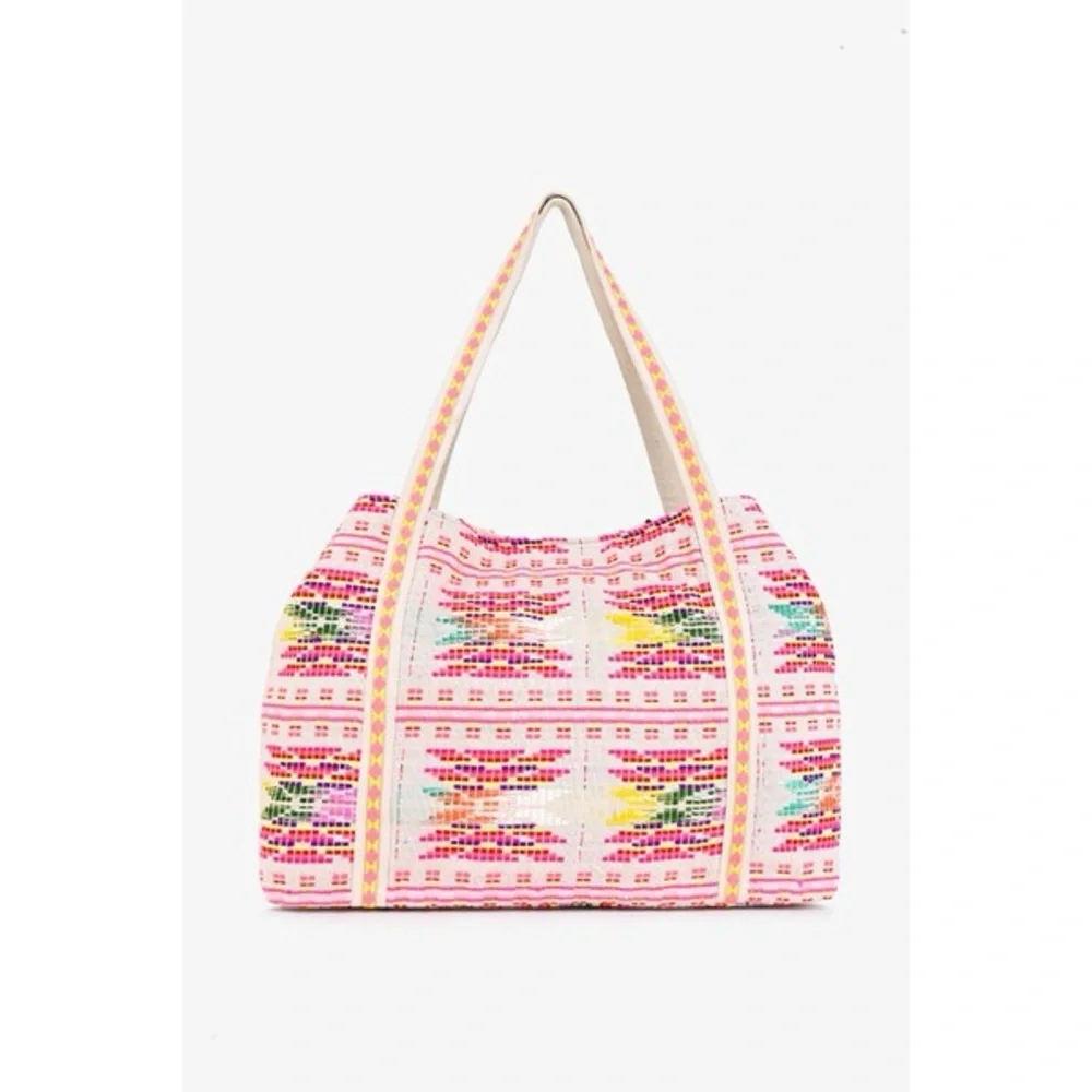 🆕 America & Beyond Embellished Tote Bag - Picture 3 of 9